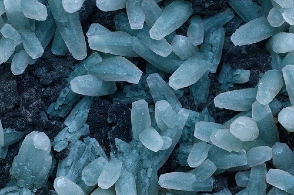abstract-mineral-texture-with-blue-crystals-e1657116426320